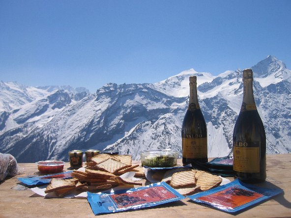 Pranzo di fine stagione al Bivacco Arno
